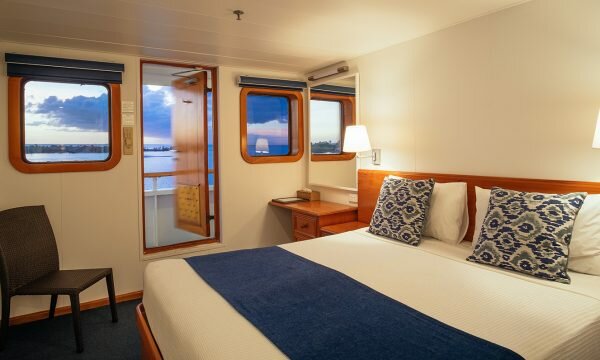 Mamanuca Islands - Day Trips - Captain Cook Cruises